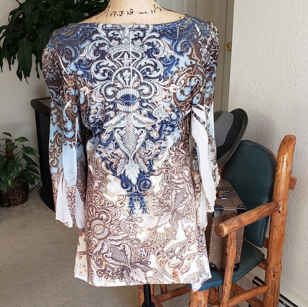 🎊Rhinestone Multicolored Top🎉 - Picture 3 of 4